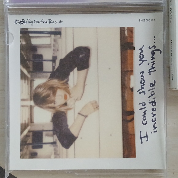 Offical TAYLOR SWIFT 1989 Deluxe CD - 13 Polaroids 1989 Deluxe Edition CD - Picture 4 of 16